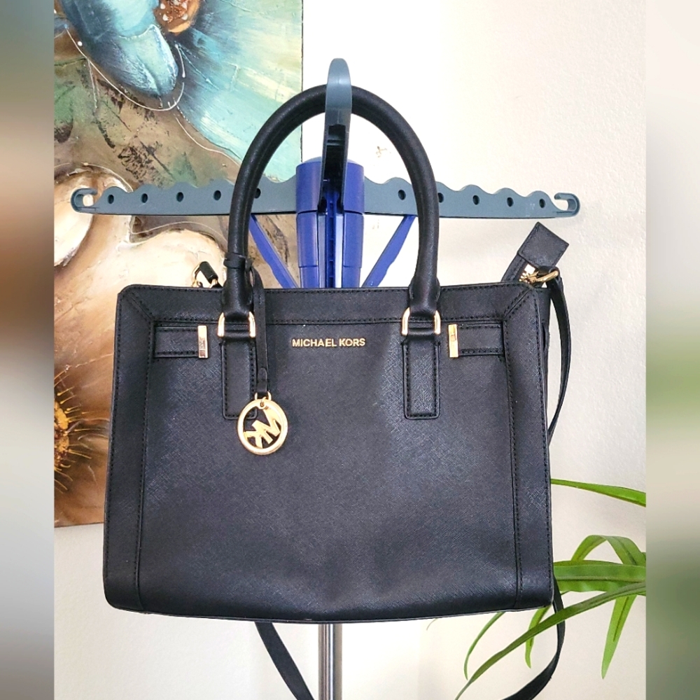 Michael Kors Dillon Saffiano Leather Satchel!